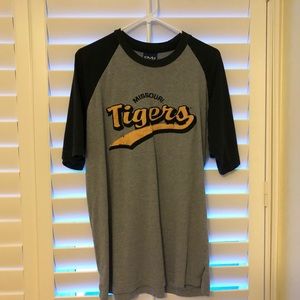 VINTAGE MIZZOU TEE 🐯